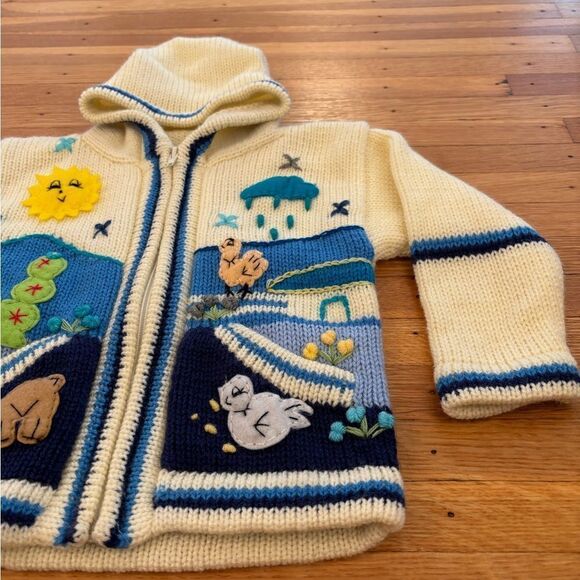 Knit Crochet beige/cream Peruvian zip up hooded sweater - Picture 3 of 5